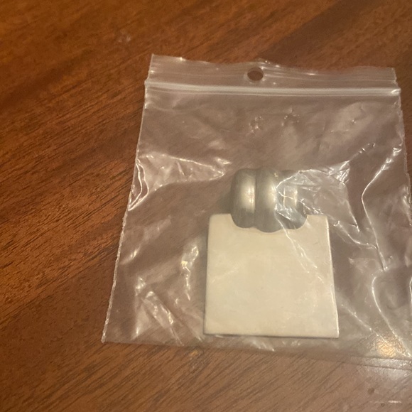 New sterling silver, engravable pendant. approximately 1 in.² - Picture 7 of 7